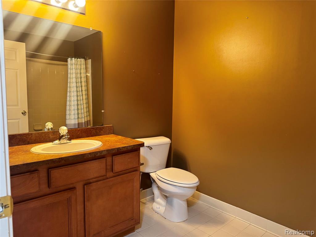 45997 RHODES Drive, Macomb, MI 48044 — Photo 14