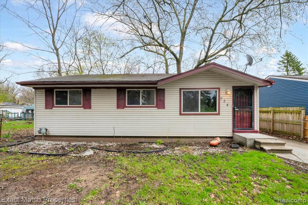 724 Parkwood Avenue, Pontiac, MI 48340 — Photo 2