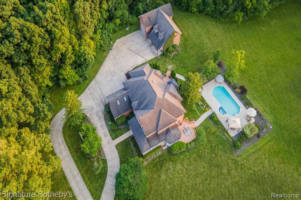 5557 Cobble Lane, Dexter, MI 48130 — Photo 2