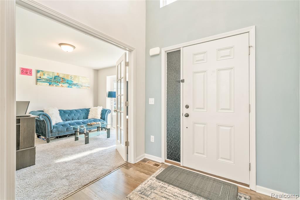 6811 Chandler Drive, Belleville, MI 48111 — Photo 24