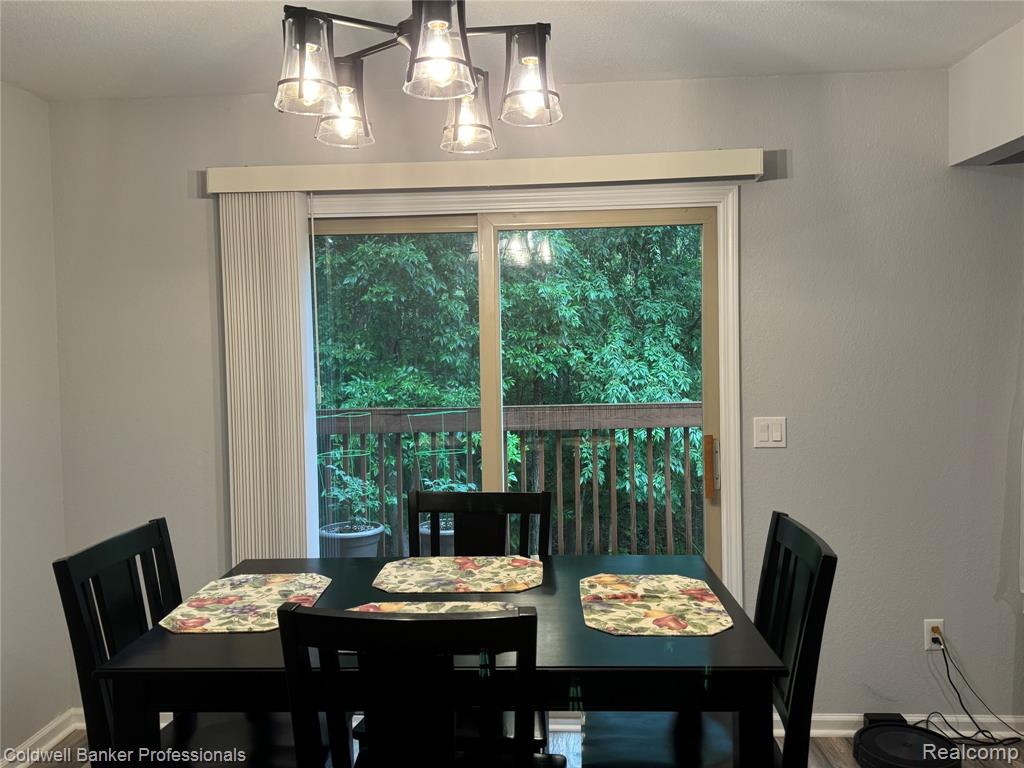 1043 Old Leake Court, Holly, MI 48442 — Photo 2