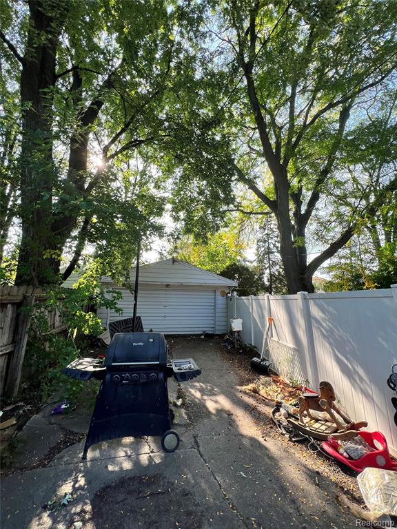 902 N Mason Street, Saginaw, MI 48602 — Photo 5