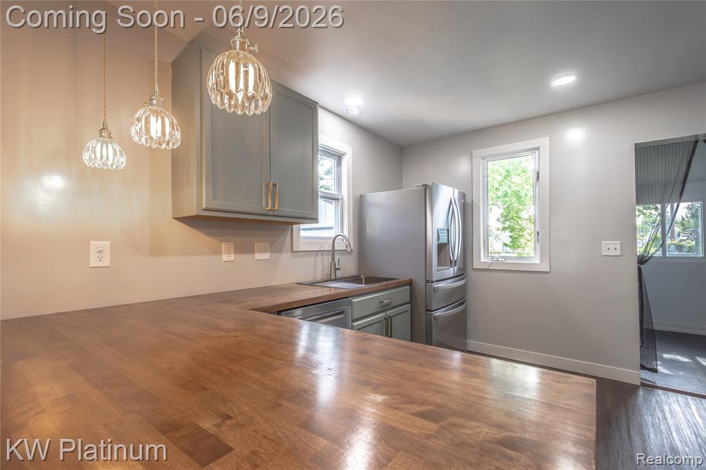511 13th Street, Port Huron, MI 48060 — Photo 8