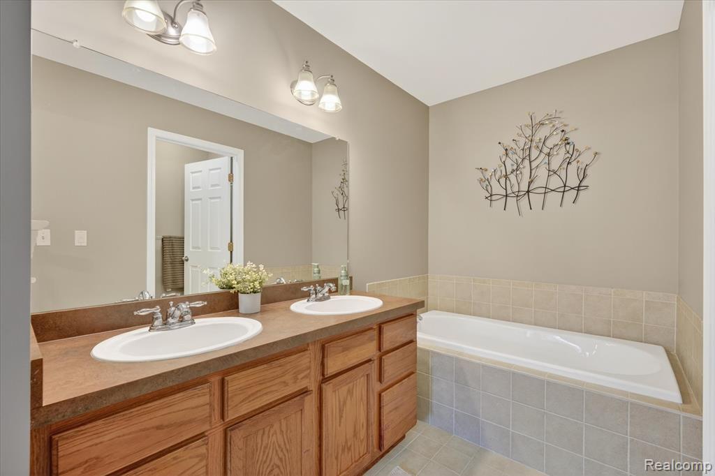 3954 Ravensfield Drive, Canton, MI 48188 — Photo 24