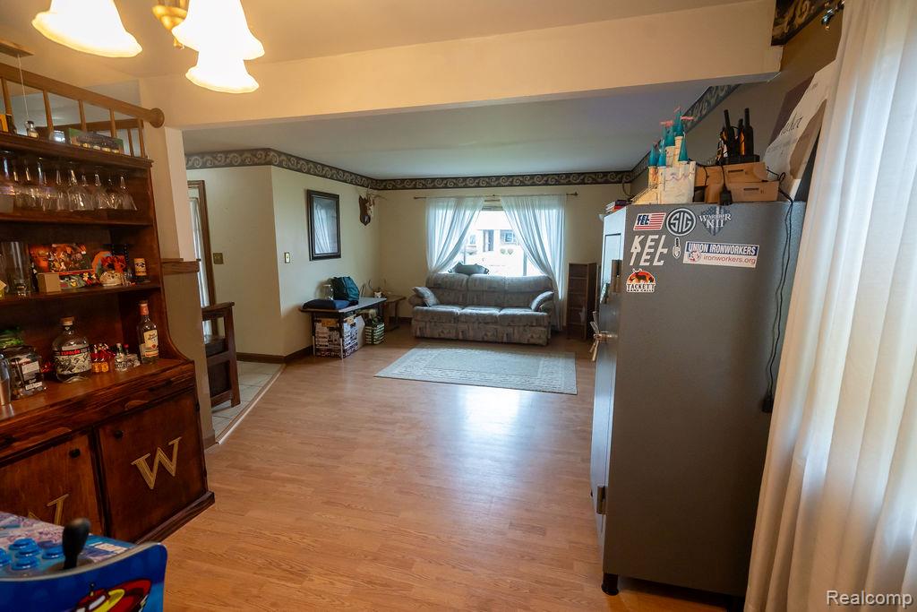 19495 Wherle Drive, Riverview, MI 48193 — Photo 8