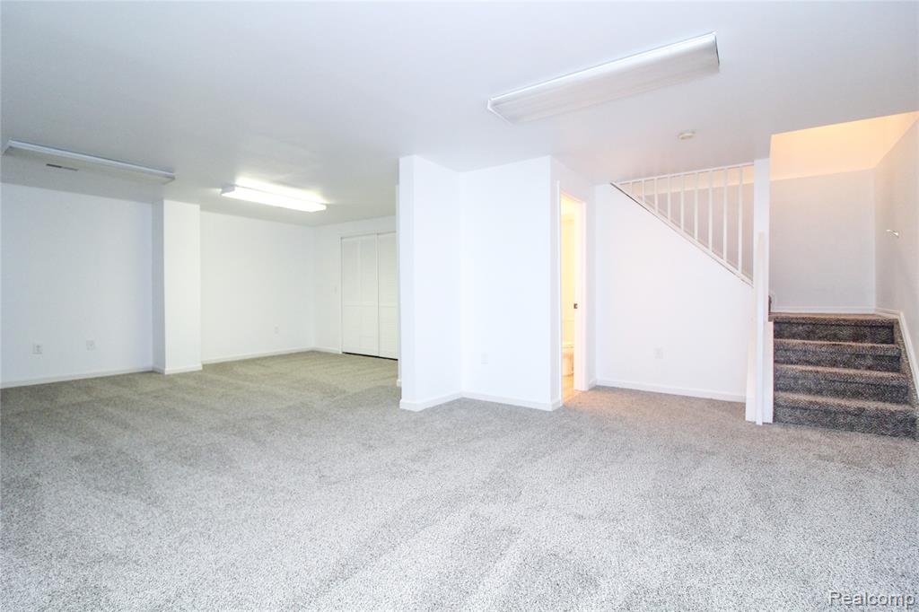 5562 Cary Drive, Ypsilanti, MI 48197 — Photo 41