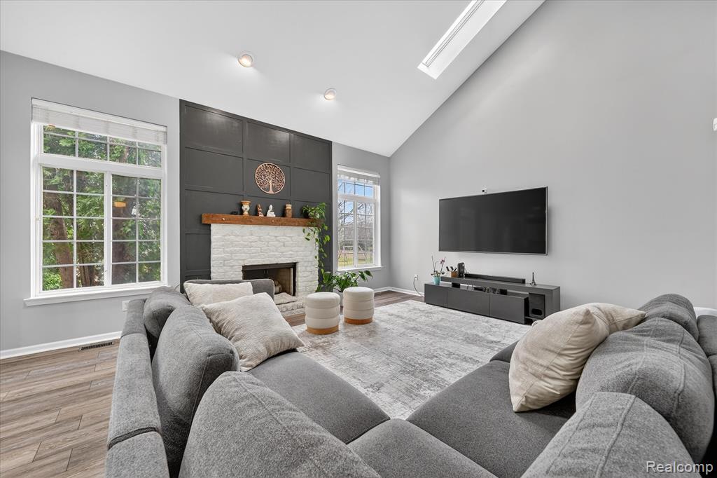 1029 White Trail, Wixom, MI 48393 — Photo 17