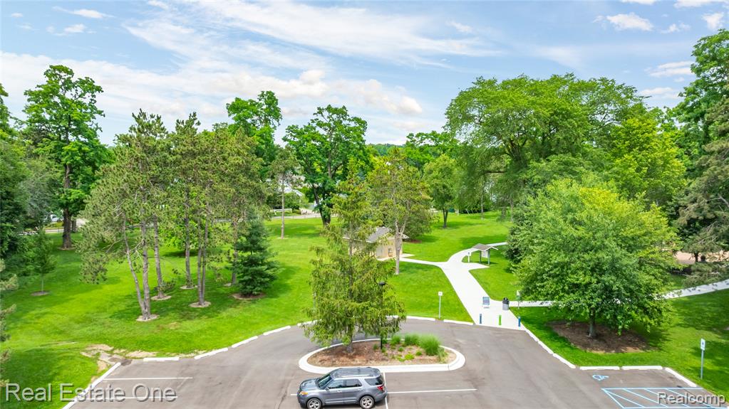 7241 Richardson Road, West Bloomfield, MI 48323 — Photo 42