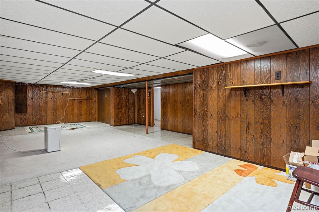 39619 Peters Drive, Canton, MI 48187 — Photo 33