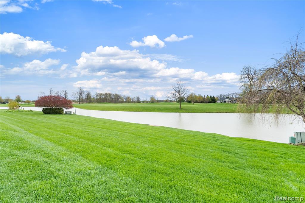 945 Saint James Park Avenue, Monroe, MI 48161 — Photo 43