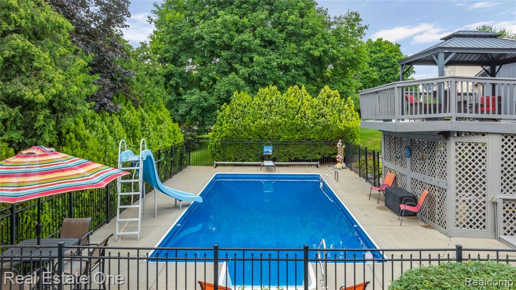 8736 El Dorado Drive, White Lake, MI — Photo 52