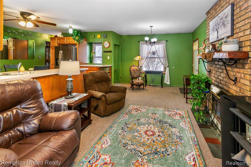 11043 Hamburg Road, Whitmore Lake, MI 48189 — Photo 24