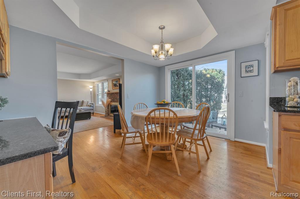 46408 DOUBLETREE Road, Canton, MI 48187 — Photo 22