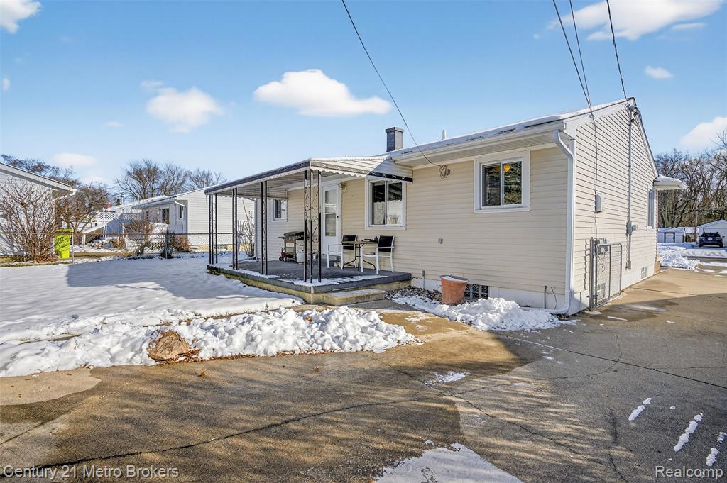 5328 Don Shenk Drive, Swartz Creek, MI 48473 — Photo 41