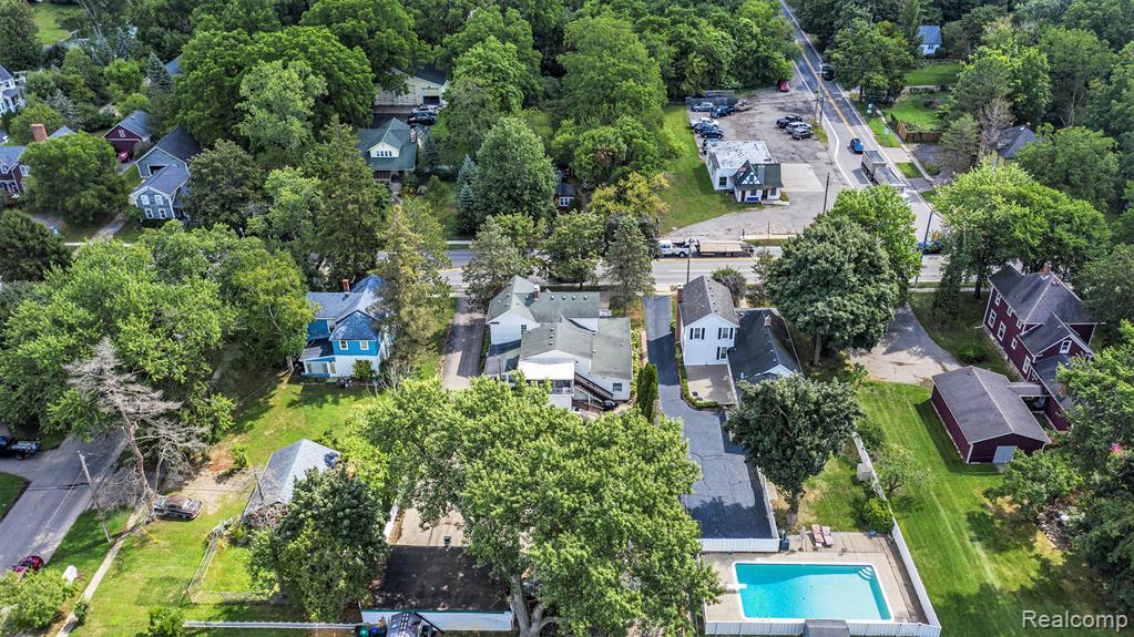 155 N Main Street, Clarkston, MI, 00000