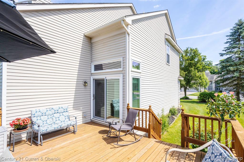 2531 Pine Drive, Wixom, MI 48393 — Photo 33