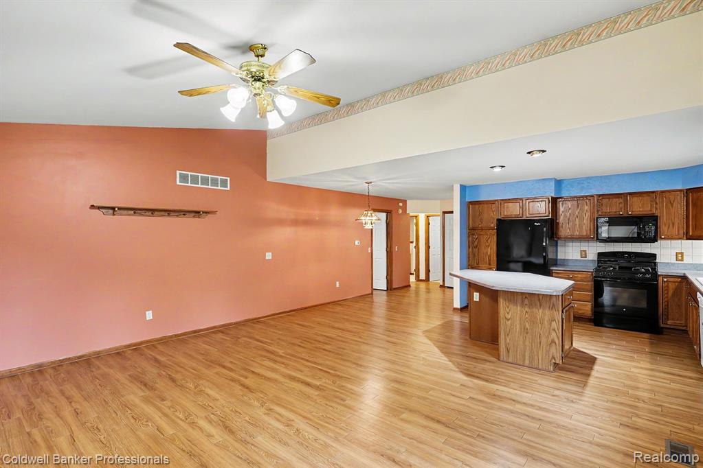 1083 Shalin Drive, Davison, MI 48423 — Photo 5