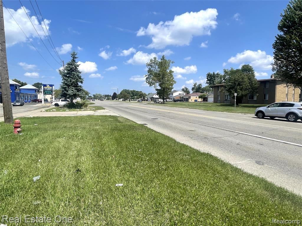 547 Inkster Road, Garden City, MI — Photo 3