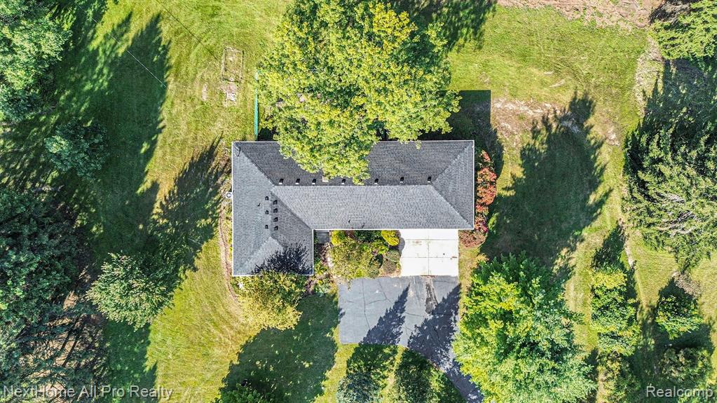 7195 Curtis Road, Northville, MI 48168 — Photo 22