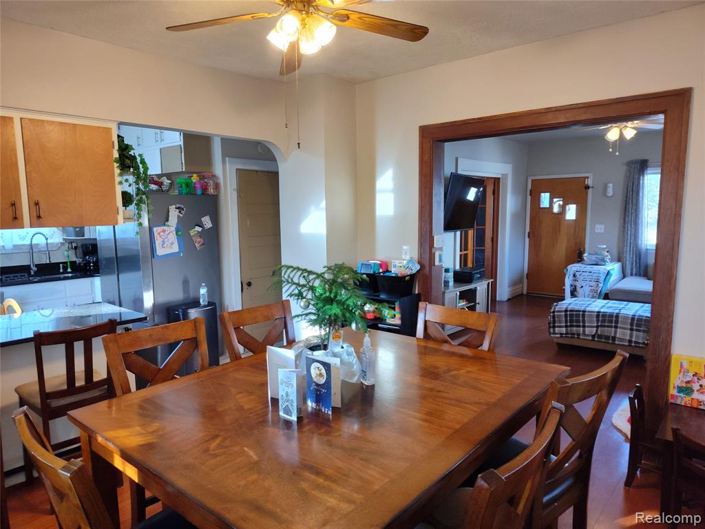 635 Laplaisance Road, Monroe, MI 48161 — Photo 4