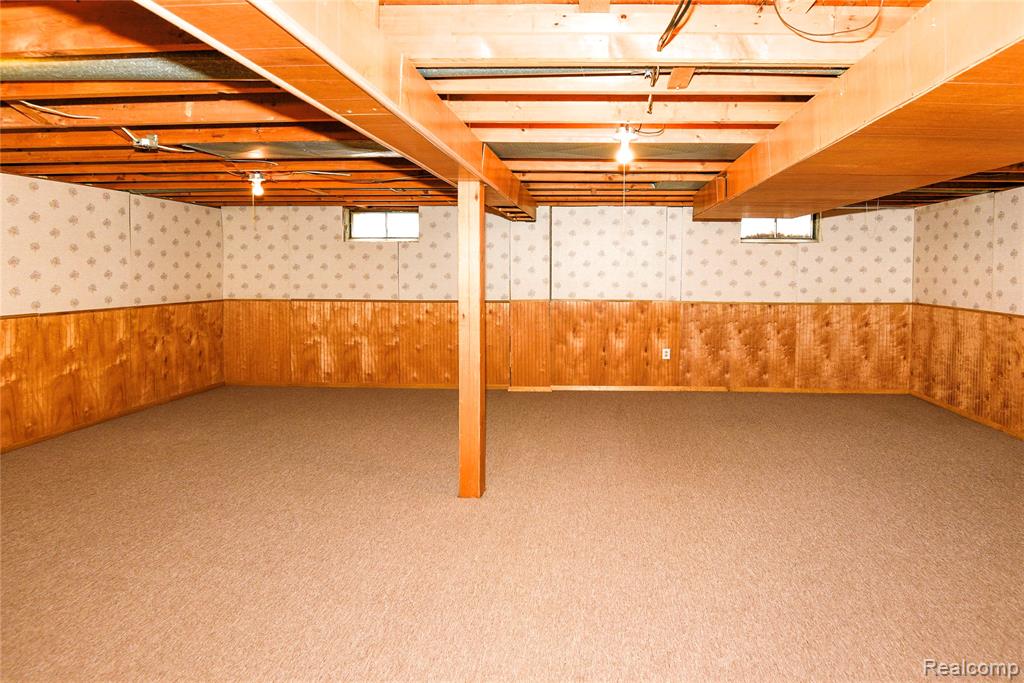 884 Eugene Drive, Oxford, MI 48371 — Photo 47