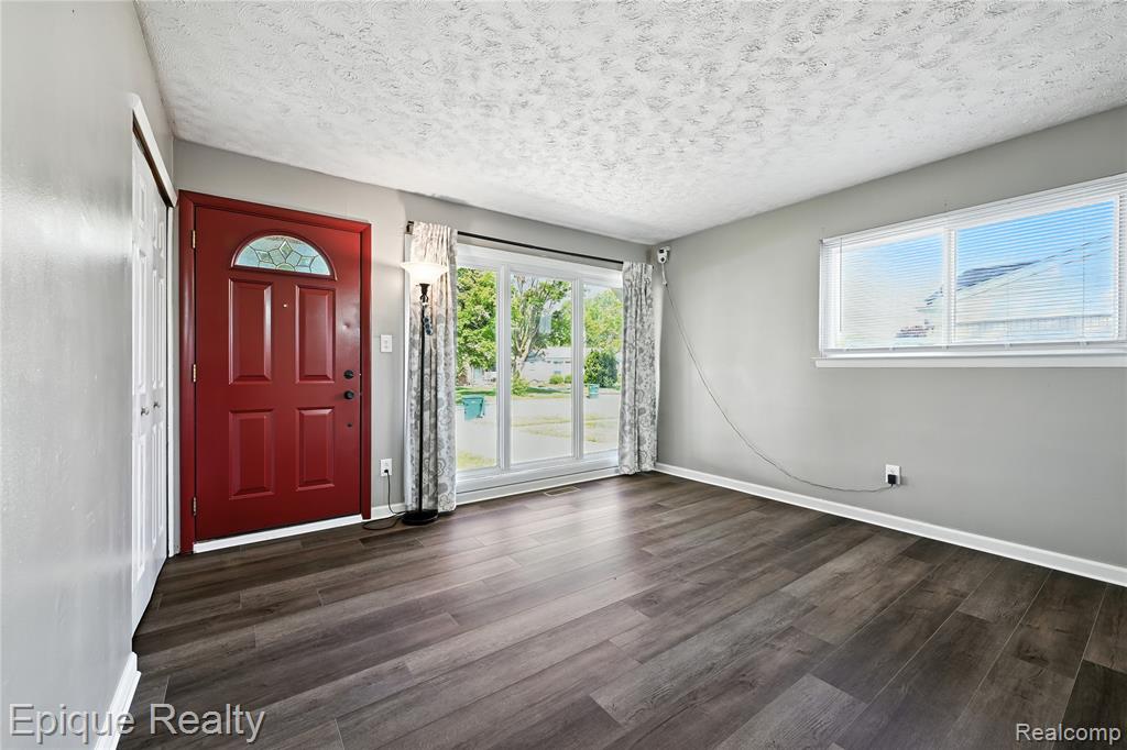 609 Eugene Street, Ypsilanti, MI 48198 — Photo 4