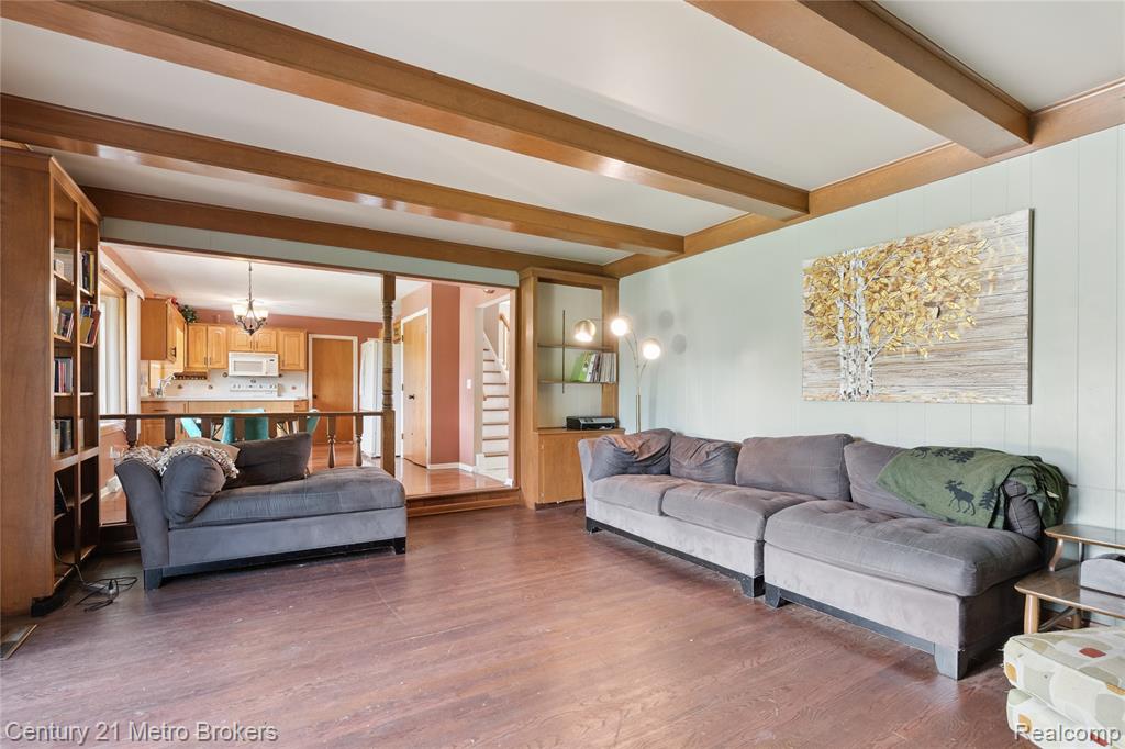 8505 Old Plank Road, Grand Blanc, MI 48439 — Photo 28