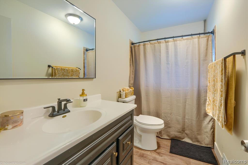 11447 Hegel Road, Atlas, MI — Photo 33