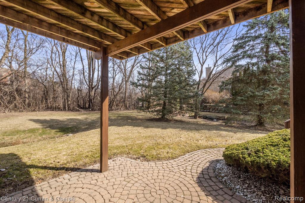 16708 OAKMONT, Northville, MI 48168 — Photo 34