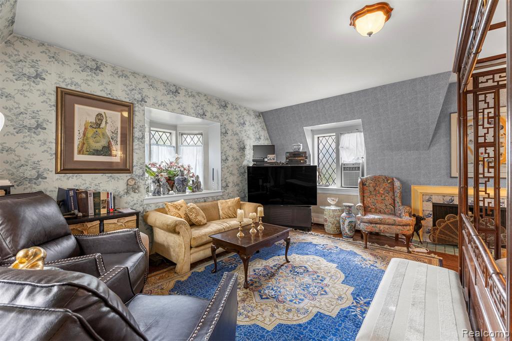 3001 Seminole Street, Detroit, MI 48214 — Photo 46