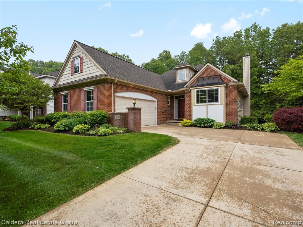 9862 Tioga Trail, Pinckney, MI 48169 — Photo 4