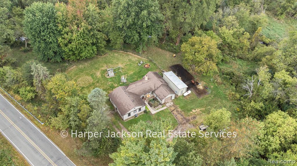 5621 Beard Road, Byron, MI 48418 — Photo 32