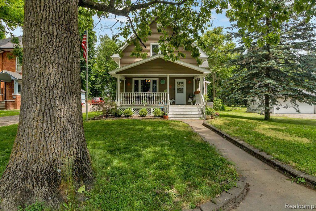 613 E GRAND RIVER Road, Laingsburg, MI 48848 — Photo 2