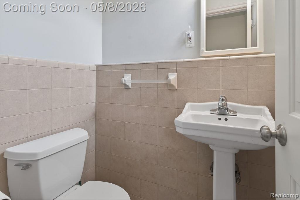 44120 Donley Drive, Sterling Heights, MI 48314 — Photo 8