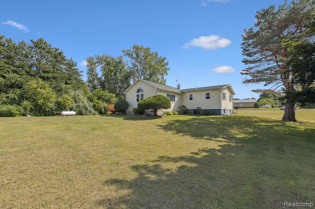 8260 Birch Run Road, Millington, MI 48746 — Photo 41