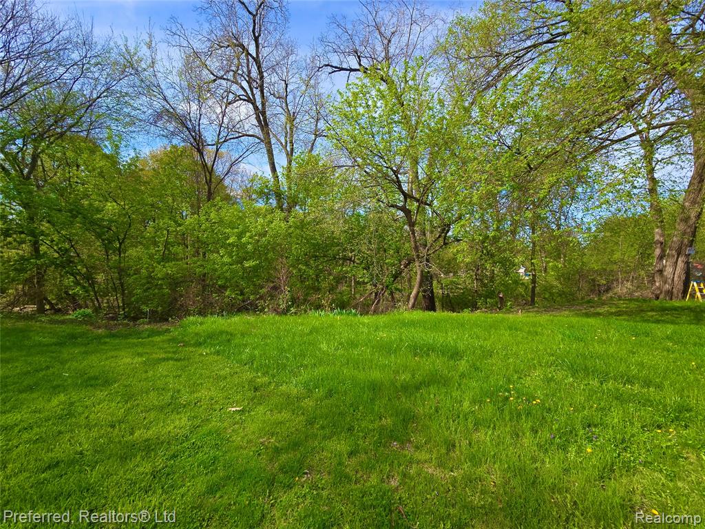 9691 Elizabeth Lake Road, White Lake, MI — Photo 2