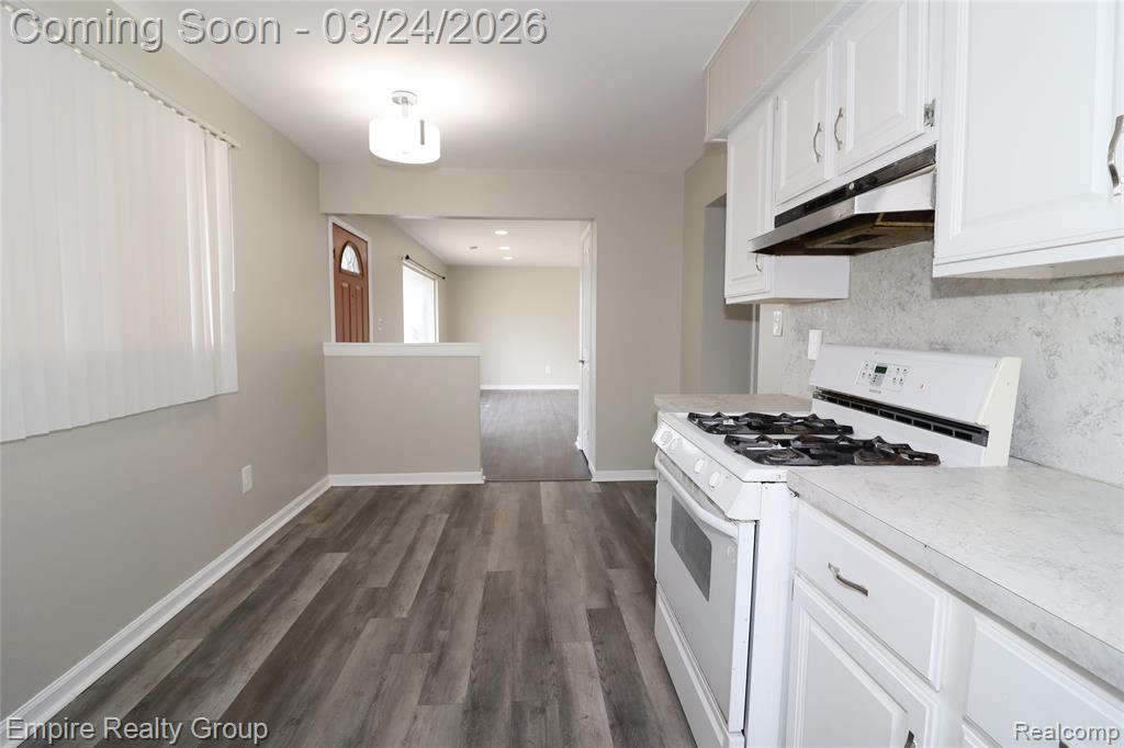 6444 Sunset Street, Garden City, MI — Photo 12