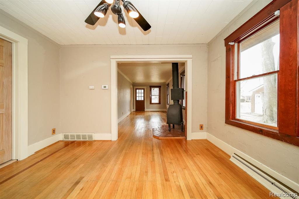 873 HENDRICKSON Boulevard, Clawson, MI — Photo 30