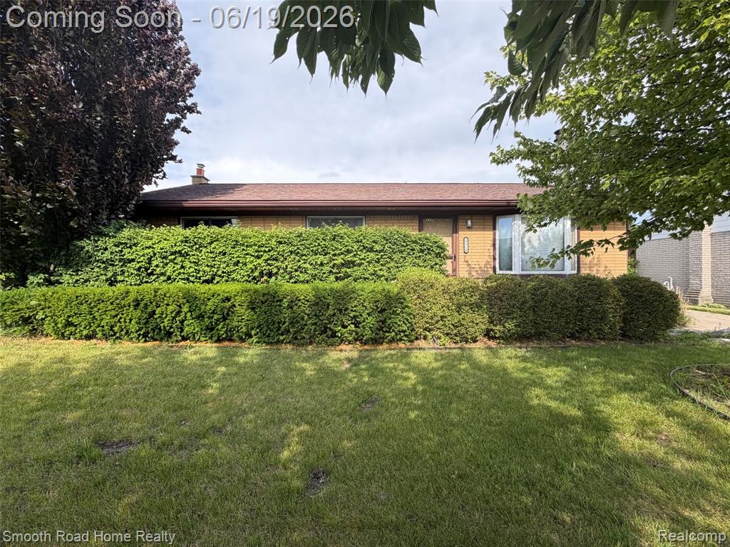 27719 Mayfair Avenue, Trenton, MI 48183