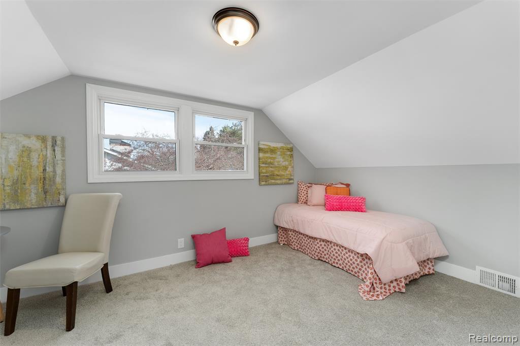 4824 Hyde Park Drive, Troy, MI 48085 — Photo 29