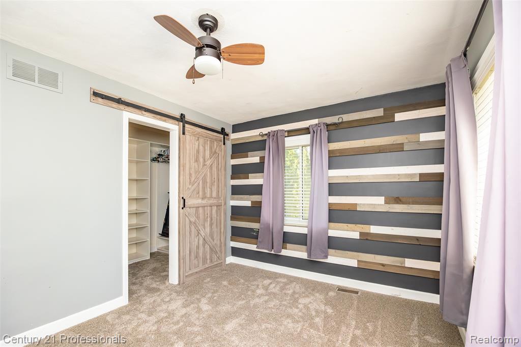 3251 Mann Road, Clarkston, MI — Photo 27