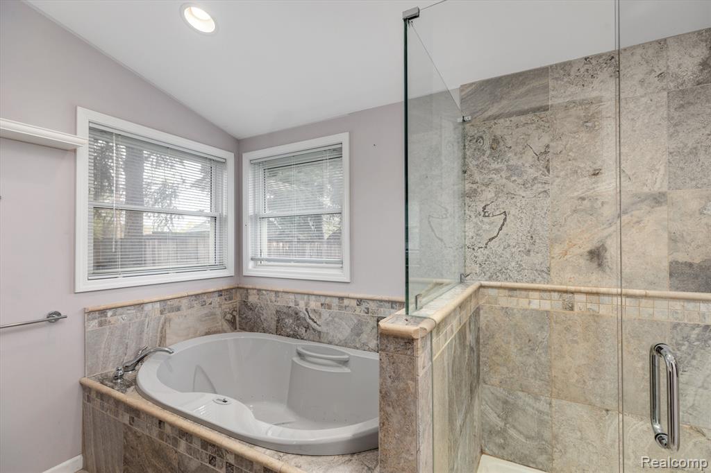 854 Brooklawn Drive, Troy, MI 48084 — Photo 29