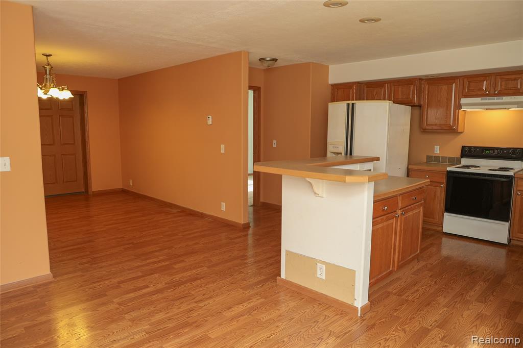 2755 Curtis Road, Leonard, MI 48367 — Photo 29