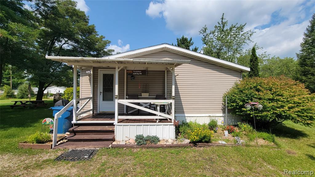 4349 Bay Road, Gladwin, MI 48624 — Photo 2