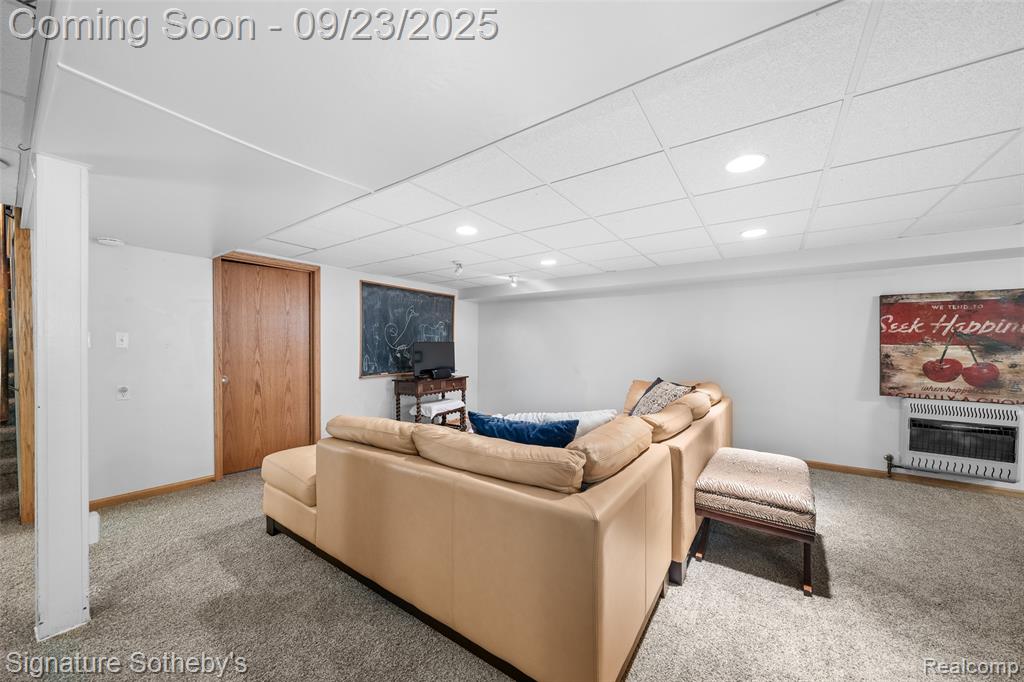 16207 Wetherby Street, Beverly Hills, MI 48025 — Photo 18