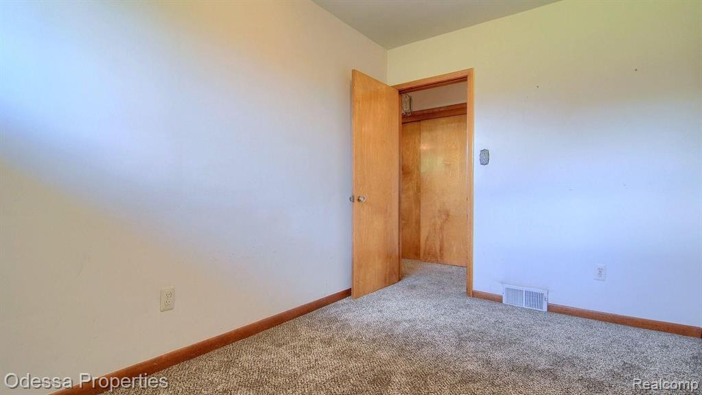 42431 MOUND Road, Sterling Heights, MI 48314 — Photo 20