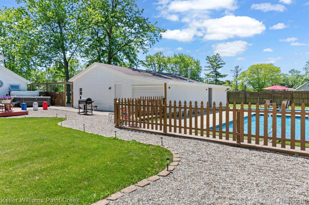 3100 Vincent Road, Clyde, MI 48049 — Photo 27