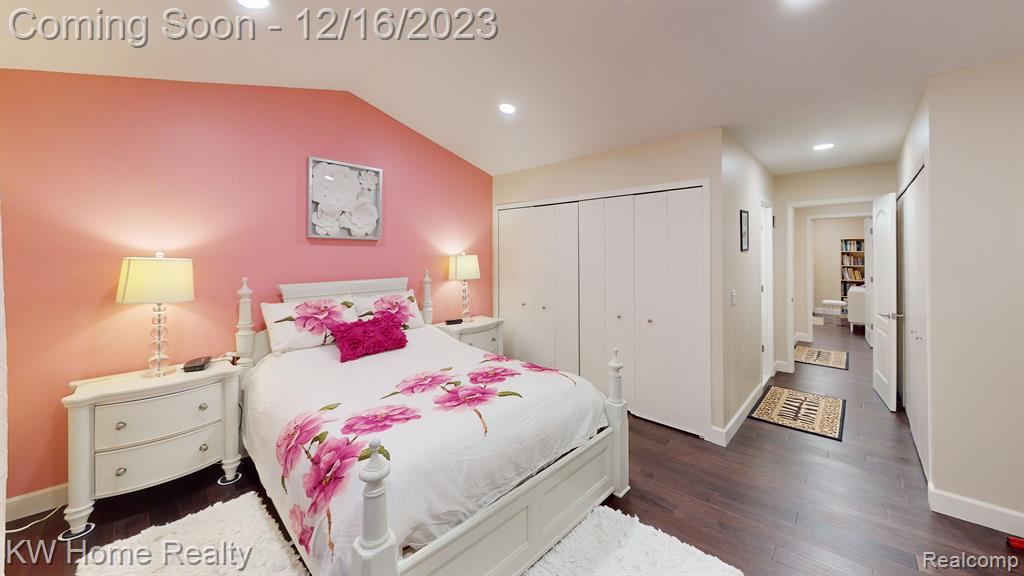 190 WINDING Brook, Commerce Twp, MI 48390 — Photo 26