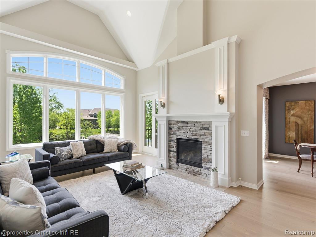 10822 Sparkling Waters Court, South Lyon, MI 48178 — Photo 15