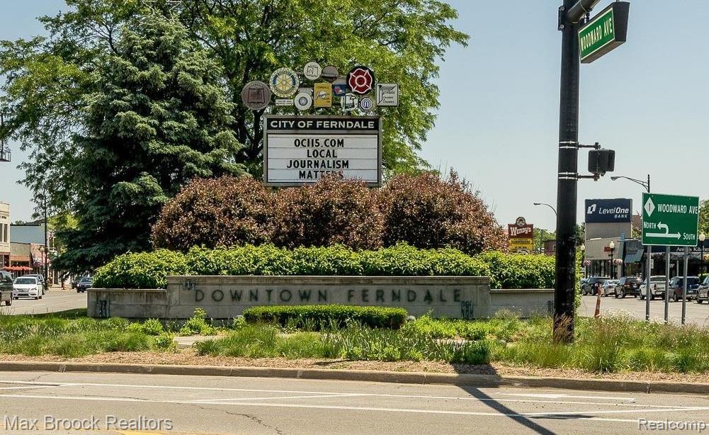 454 W Oakridge Street, Ferndale, MI 48220 — Photo 61